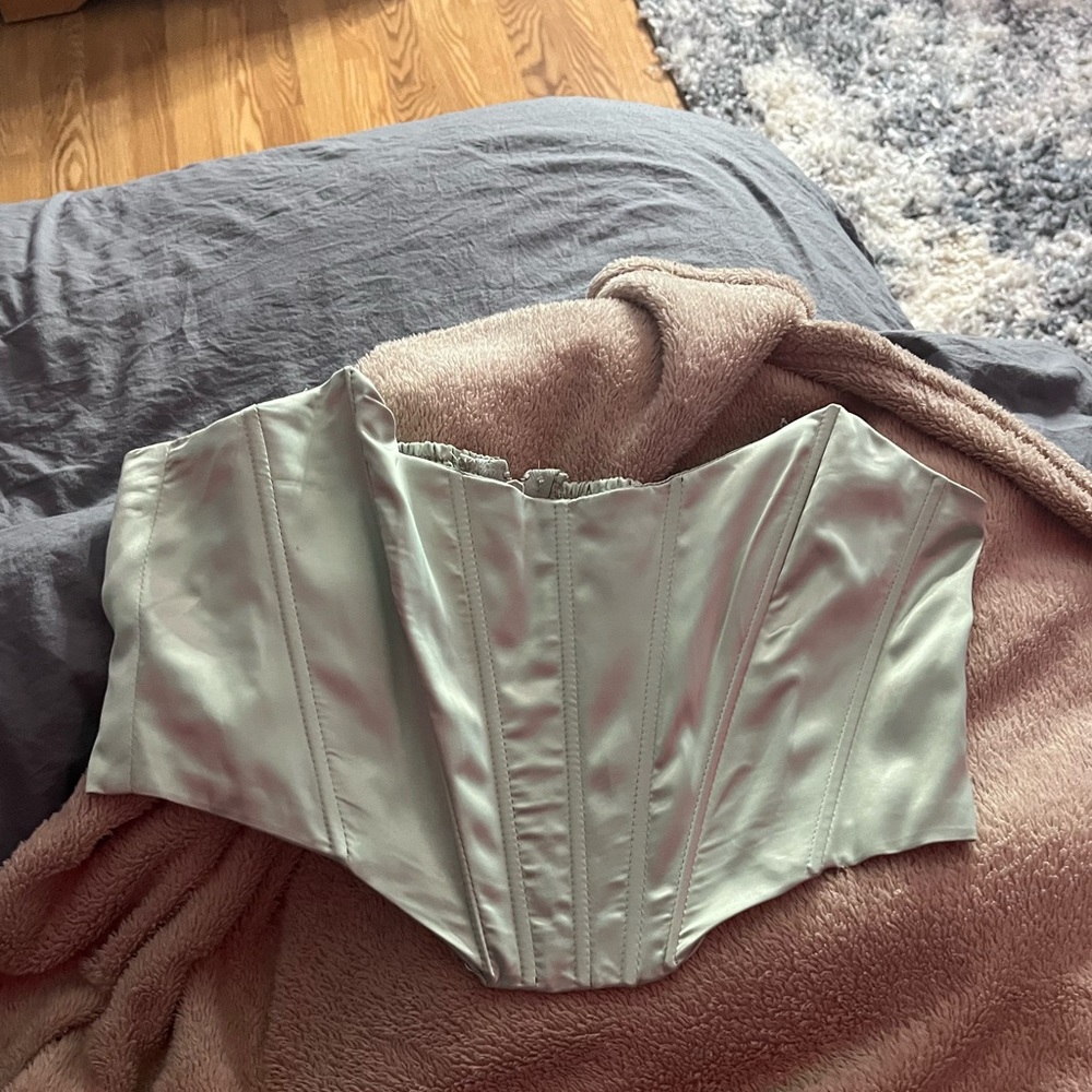 trendy tube top